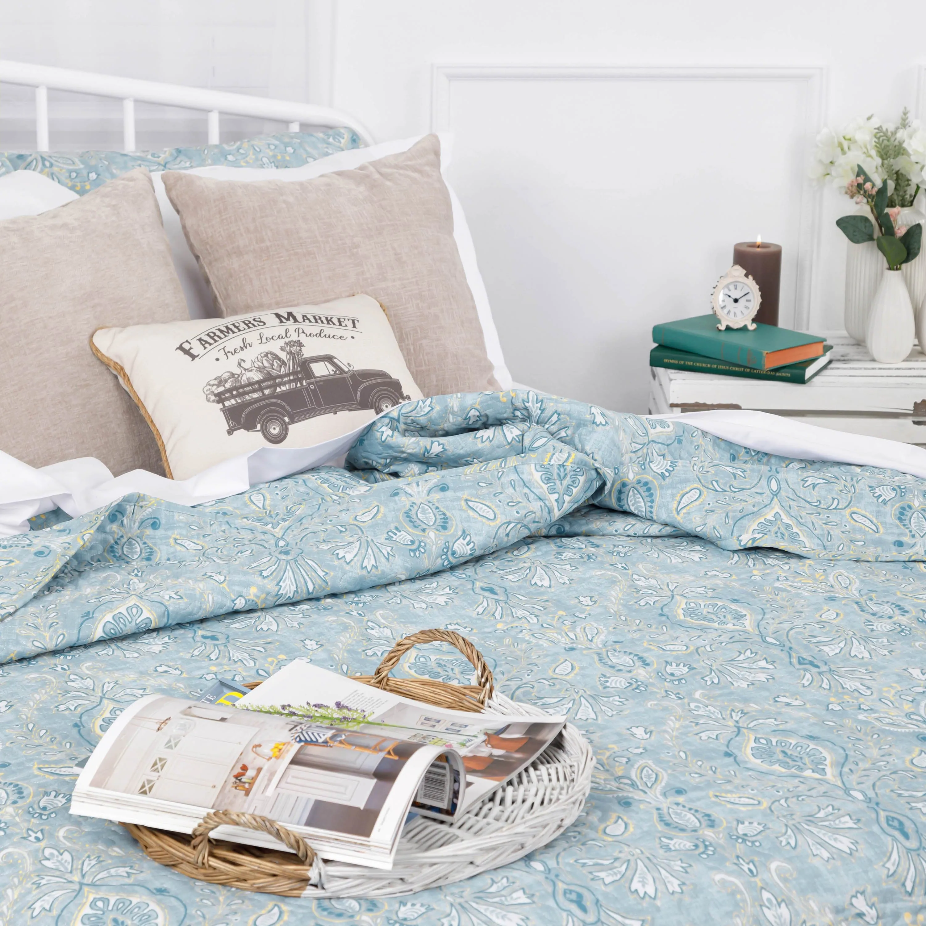 Paisley Grace Quilt Set